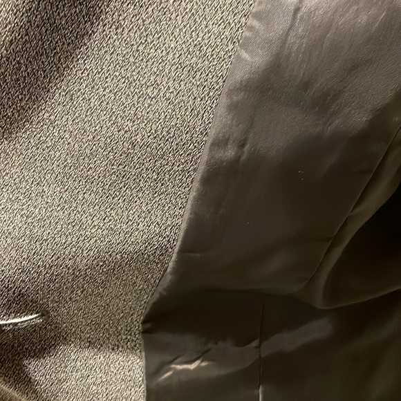 Kasper suit jacket. The jacket is lined, olive black fabric. - Picture 6 of 6